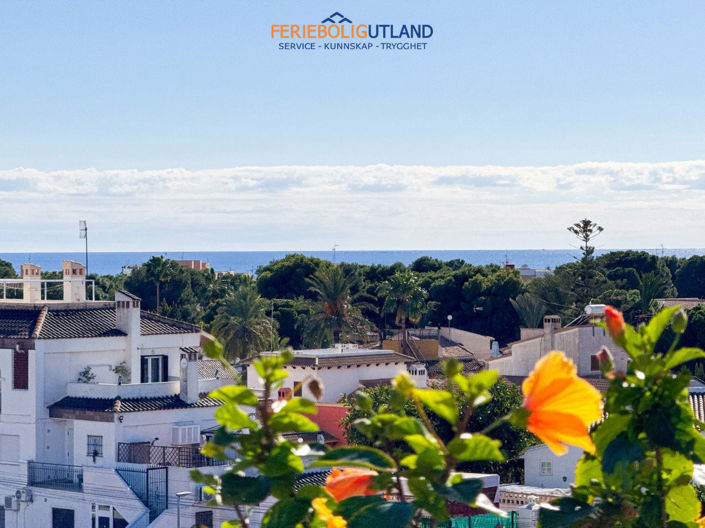 Image No.29-2 Bed Apartment for sale