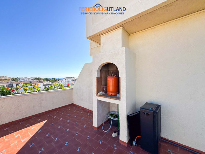 Image No.33-2 Bed Apartment for sale