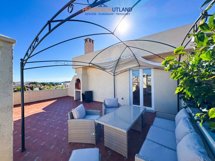 Image No.42-2 Bed Apartment for sale