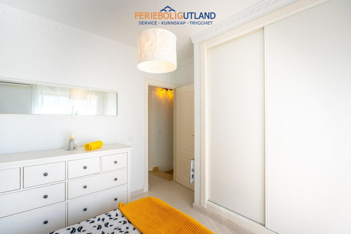 Image No.12-2 Bed Apartment for sale