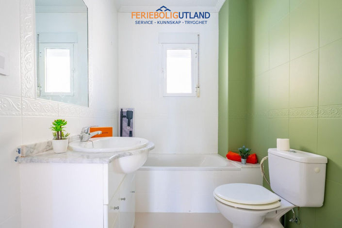 Image No.14-2 Bed Apartment for sale