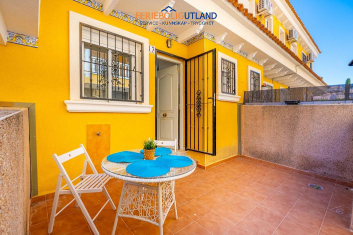 Image No.19-2 Bed Apartment for sale