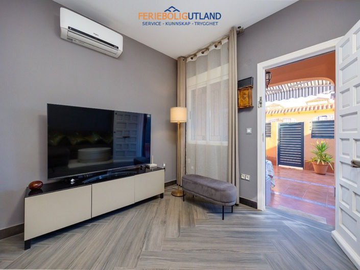 Image No.15-2 Bed Townhouse for sale