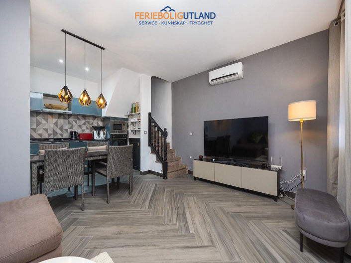 Image No.2-2 Bed Townhouse for sale