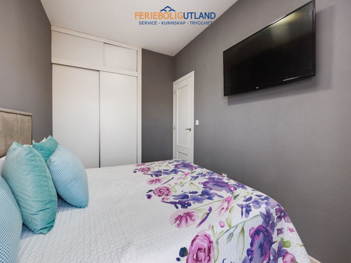 Image No.22-2 Bed Townhouse for sale