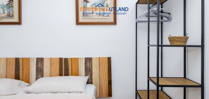 Image No.15-3 Bed Townhouse for sale