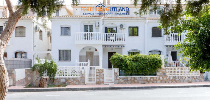 Image No.25-3 Bed Townhouse for sale