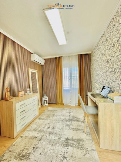 Image No.15-3 Bed Townhouse for sale