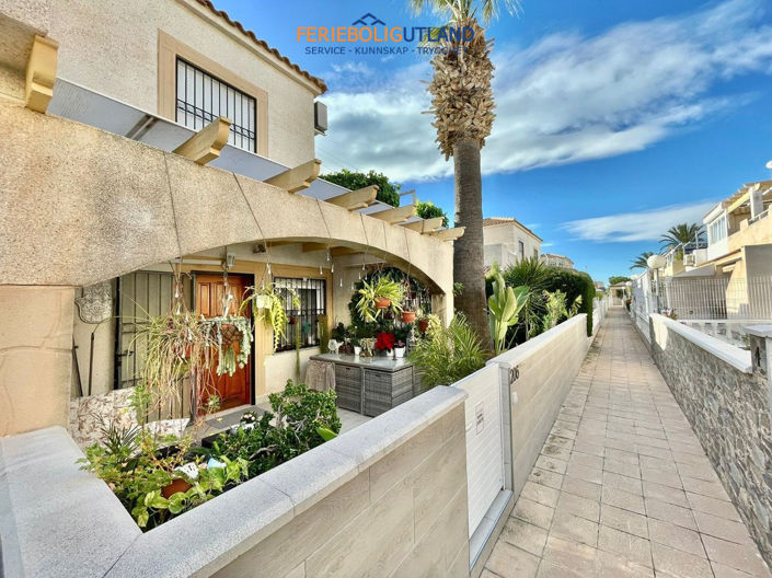 Image No.2-3 Bed Townhouse for sale