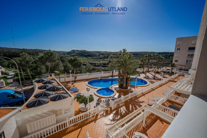 Image No.20-2 Bed Apartment for sale