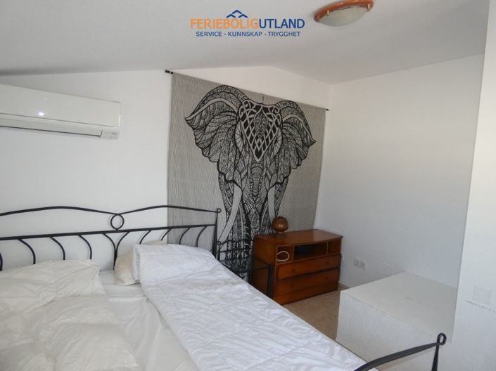 Image No.20-3 Bed Apartment for sale