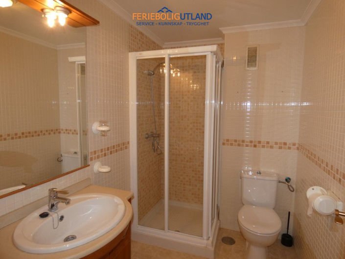 Image No.25-3 Bed Apartment for sale