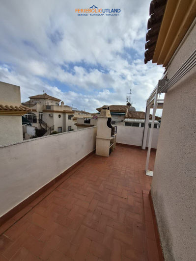 Image No.5-5 Bed Quad for sale