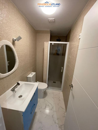 Image No.12-3 Bed Apartment for sale