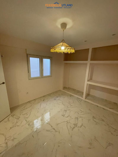 Image No.22-3 Bed Apartment for sale