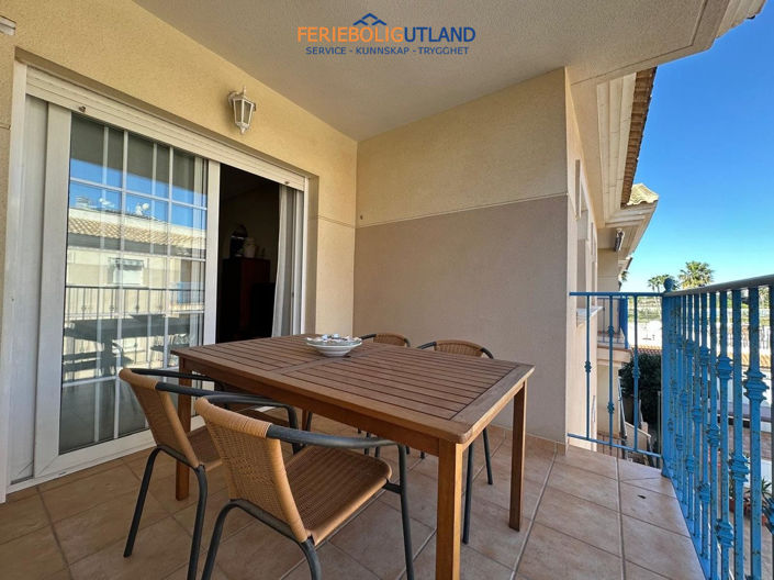 Image No.12-2 Bed Apartment for sale