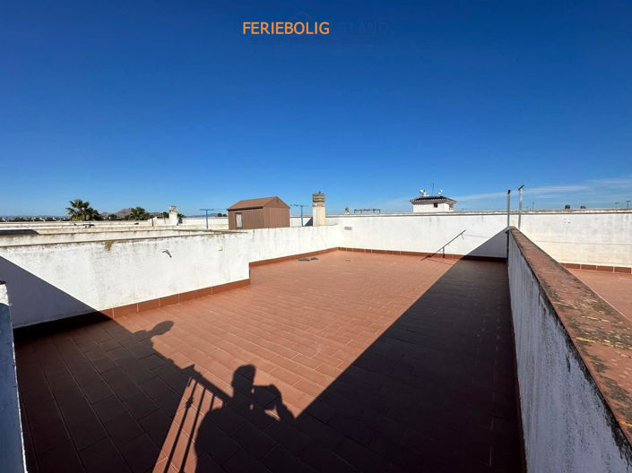 Image No.24-2 Bed Apartment for sale