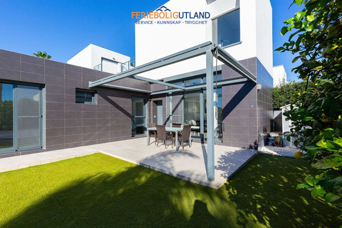 Image No.8-3 Bed Villa for sale