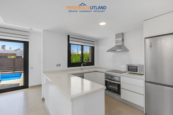 Image No.17-3 Bed Villa for sale