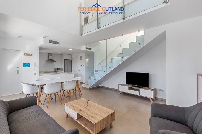 Image No.18-3 Bed Villa for sale