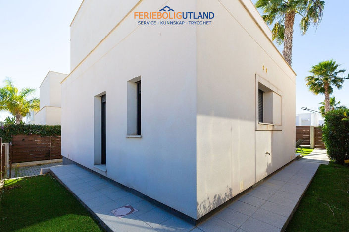 Image No.35-3 Bed Villa for sale