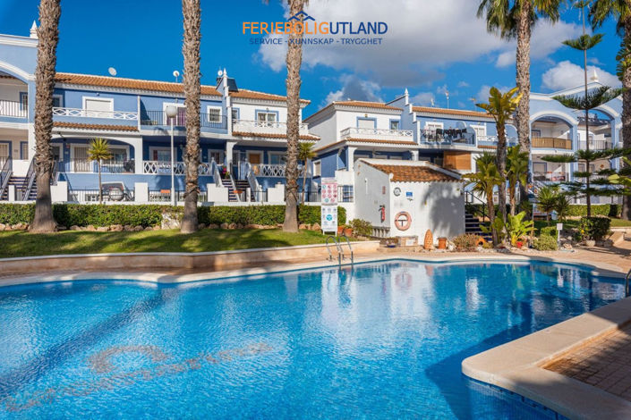 Image No.26-4 Bed Townhouse for sale