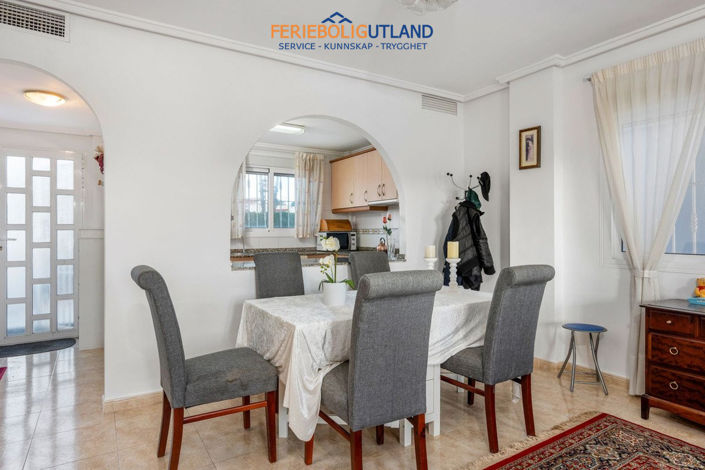 Image No.5-4 Bed Townhouse for sale