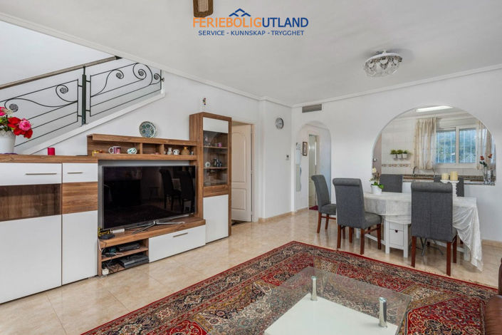 Image No.8-4 Bed Townhouse for sale