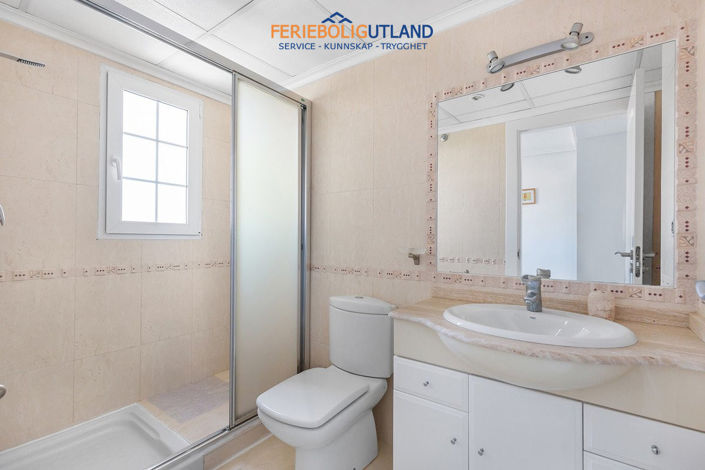 Image No.16-2 Bed Villa for sale