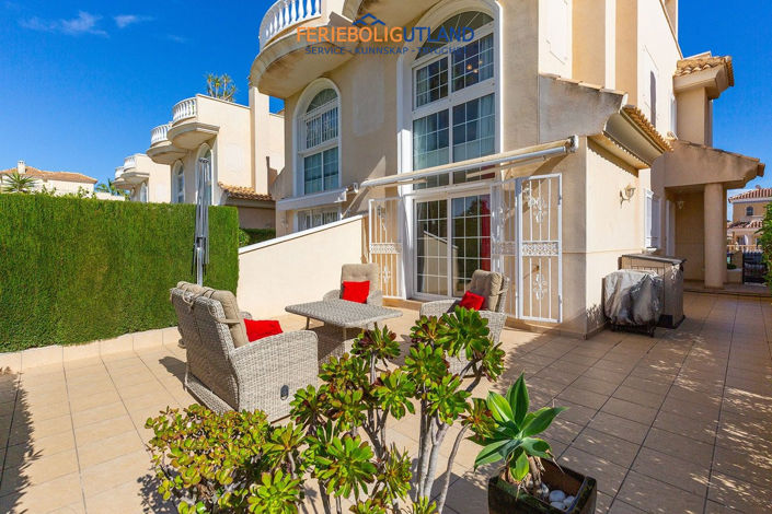 Image No.2-2 Bed Villa for sale