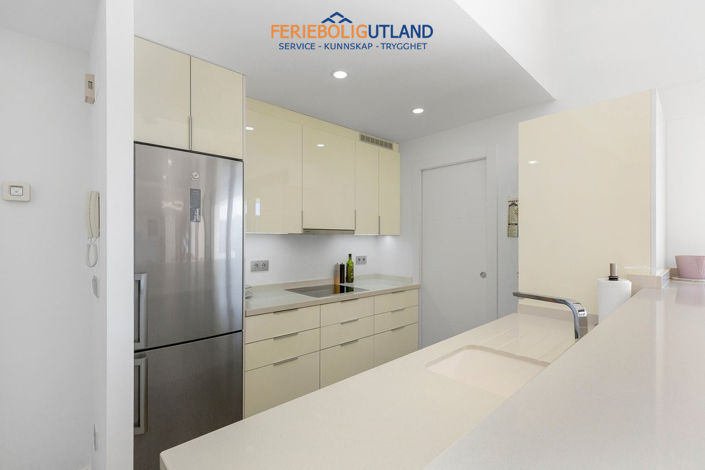 Image No.12-3 Bed Villa for sale