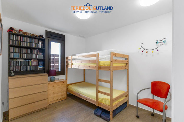 Image No.24-3 Bed Villa for sale