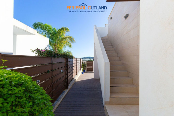 Image No.36-3 Bed Villa for sale