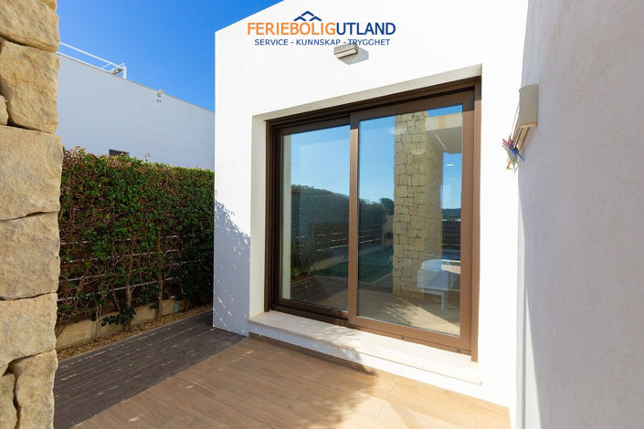 Image No.42-3 Bed Villa for sale