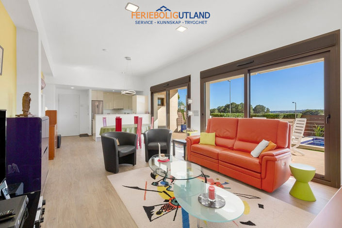 Image No.6-3 Bed Villa for sale