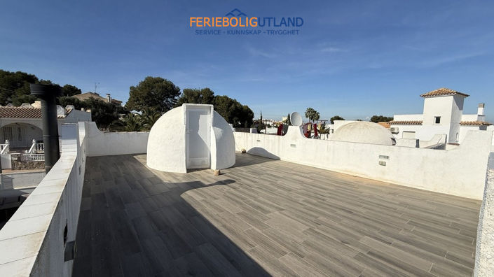 Image No.10-2 Bed Villa for sale