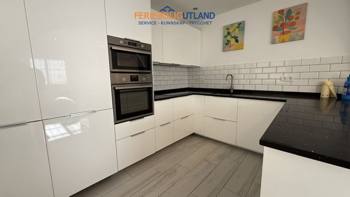 Image No.19-2 Bed Villa for sale