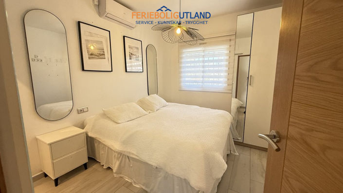 Image No.32-2 Bed Villa for sale