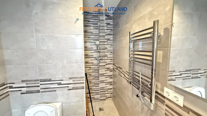 Image No.39-2 Bed Villa for sale