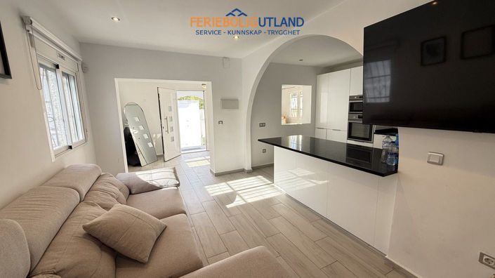 Image No.41-2 Bed Villa for sale