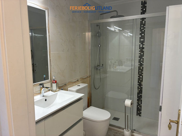 Image No.20-2 Bed Apartment for sale