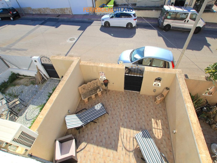 Image No.33-2 Bed Townhouse for sale