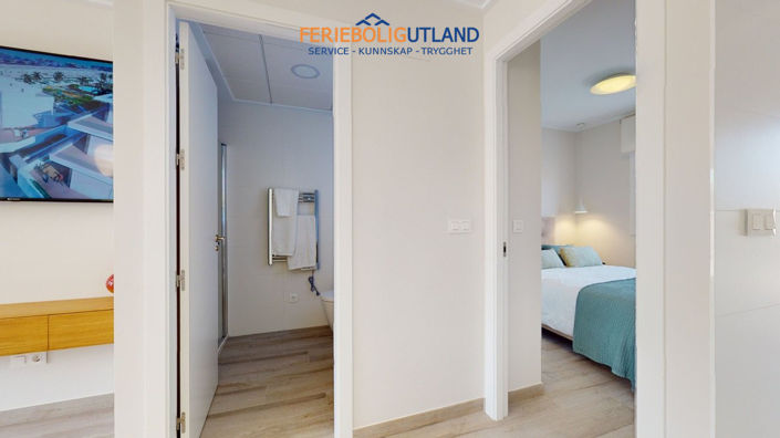 Image No.13-3 Bed Townhouse for sale