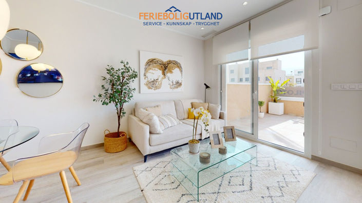 Image No.2-3 Bed Townhouse for sale