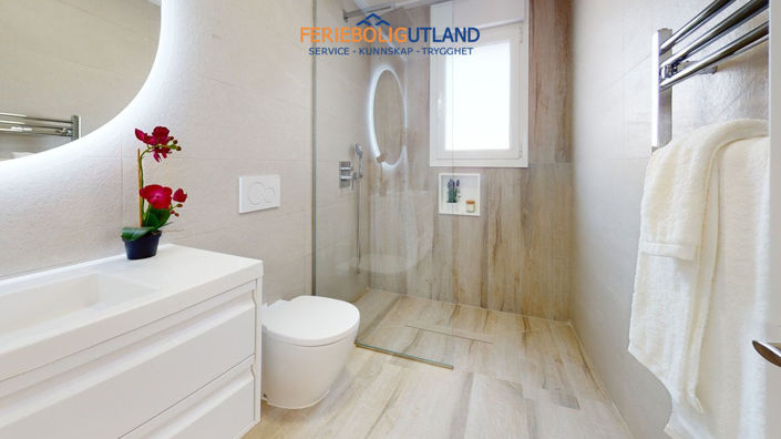 Image No.35-3 Bed Townhouse for sale