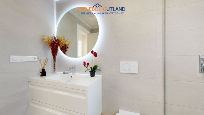 Image No.37-3 Bed Townhouse for sale