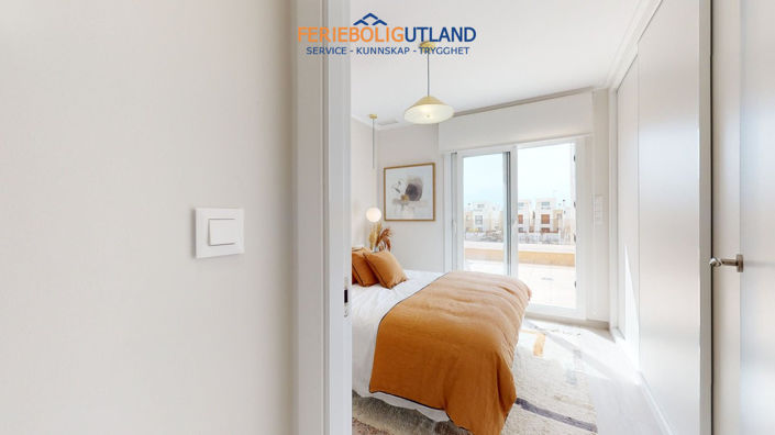 Image No.40-3 Bed Townhouse for sale