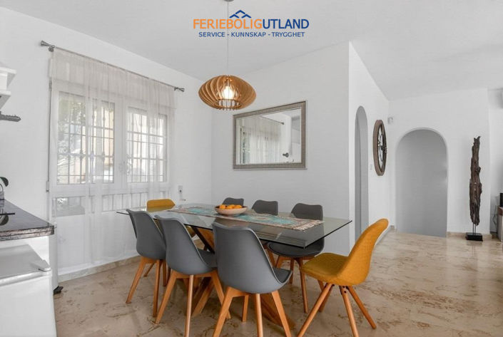 Image No.9-4 Bed Villa for sale