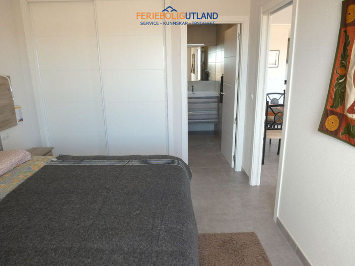 Image No.15-3 Bed Apartment for sale