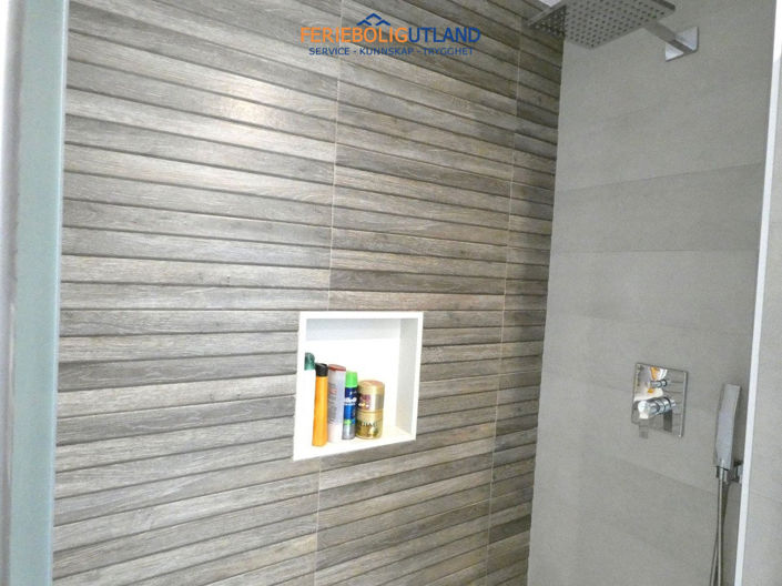 Image No.18-3 Bed Apartment for sale